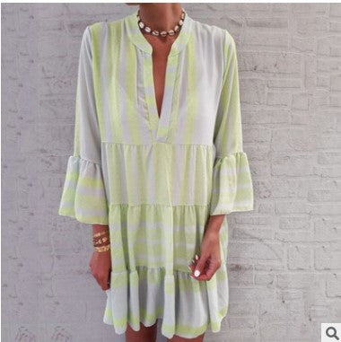 Robe imprimée ample col V en mousseline de soie jupe courte plissée m300054 