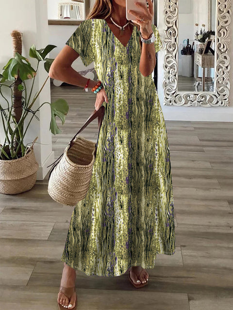 Großes Swingkleid mit böhmischem Print m300011
