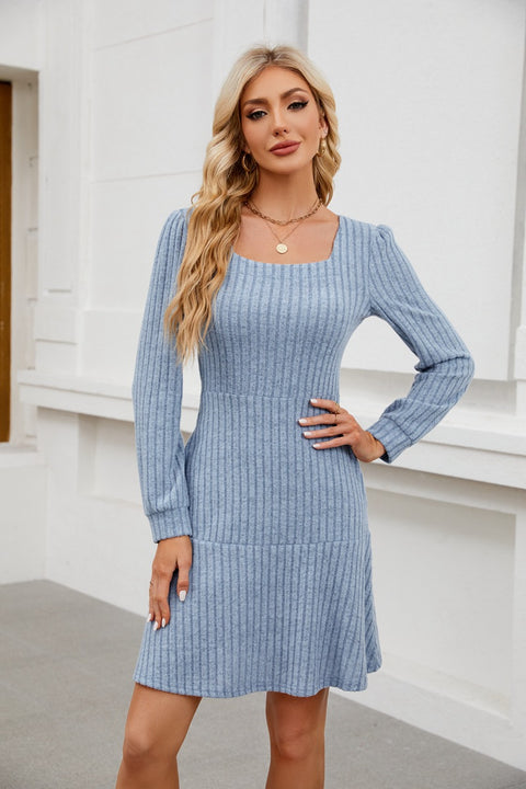 Kleid mit quadratischem Ausschnitt und Laternenärmeln, Puppentasche, langärmliges Kleid m300921 