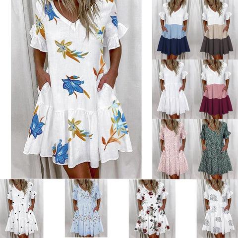 Kurzes Kleid mit Rüschen und Taschen und Print M300182 