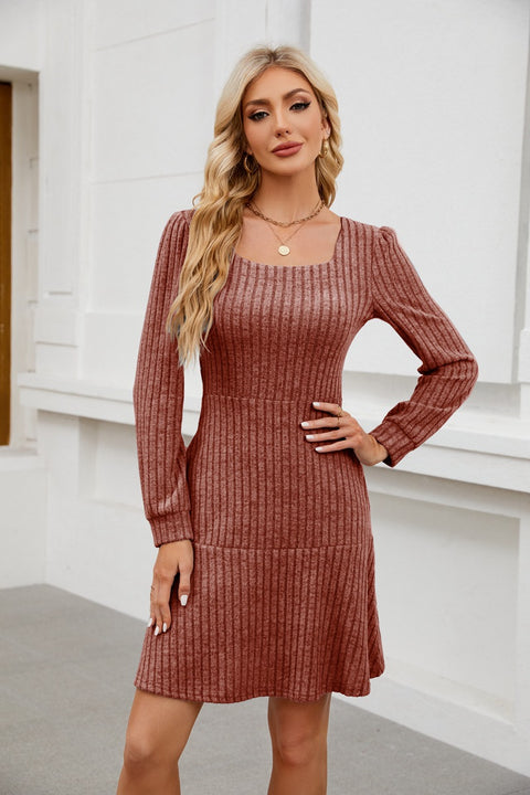 Kleid mit quadratischem Ausschnitt und Laternenärmeln, Puppentasche, langärmliges Kleid m300921 