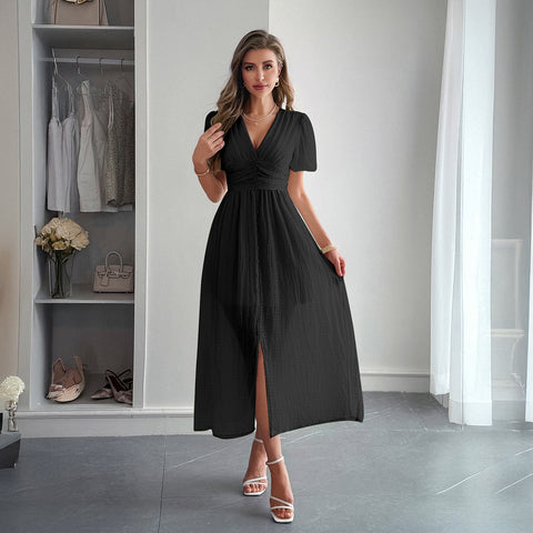Langes Kleid im Urlaubsstil mit tiefem V-Ausschnitt und kurzen Ärmeln, m301395 
