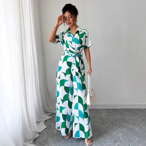 Bedruckter kurzärmliger Jumpsuit mit weitem Bein und Hose m301402 
