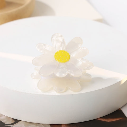 Pince à frange en forme de fleur blanche fraîche et douce m5010670