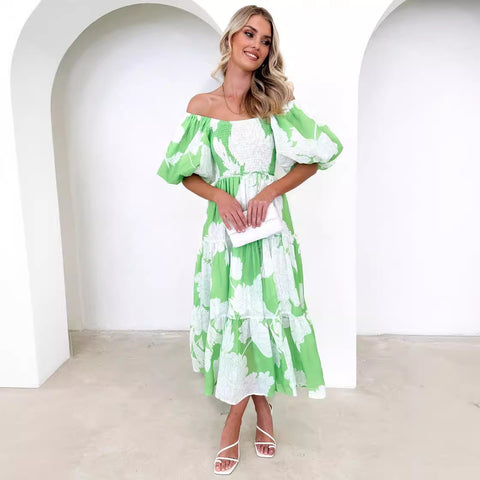 Elegantes, schulterfreies Kleid mit Puffärmeln und Blumenmuster M300289 