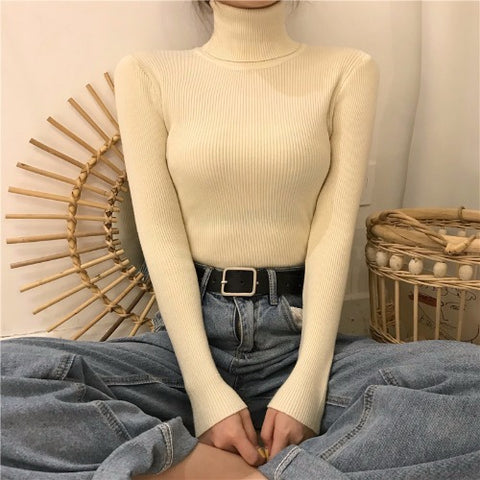 Slim-fit solid-color pullover top m302025