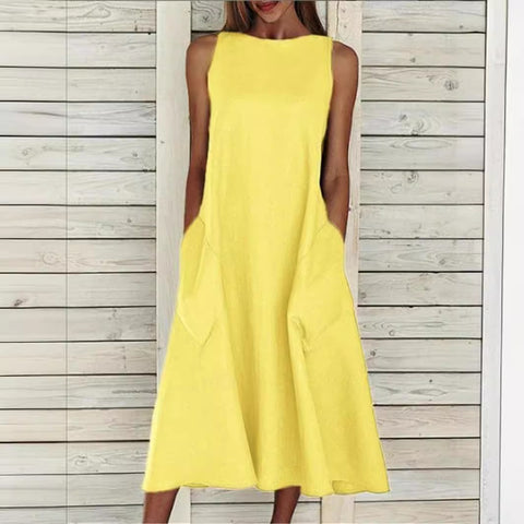 Robe à col rond sans manches et double poche M300157 