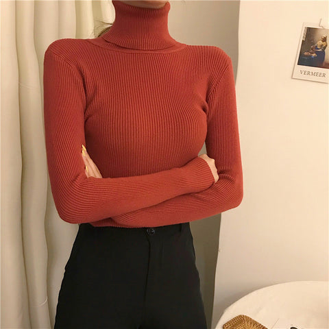 Slim-fit solid-color pullover top m302025
