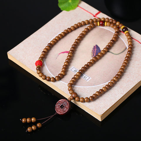 Bracelet en bois d'agar de Kalimantan, collier en bois d'agar au parfum doux, chaîne de pull, simple bois d'agar 108 perles de Bouddha m3331317