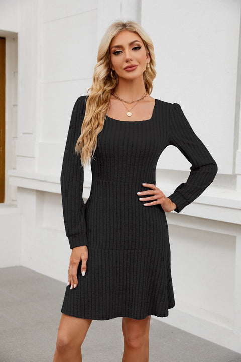 Kleid mit quadratischem Ausschnitt und Laternenärmeln, Puppentasche, langärmliges Kleid m300921 