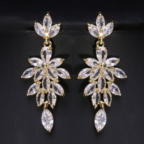 Exquisite und luxuriöse Ohrringe mit Mikro-Intarsien aus Zirkonia m3331124