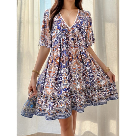 Lässiges bedrucktes Kleid mit V-Ausschnitt für Frühlings- und Sommerferien M300211 