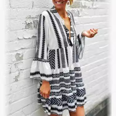 Robe imprimée ample col V en mousseline de soie jupe courte plissée m300054 
