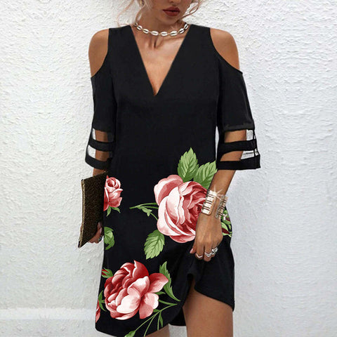 Kleid mit V-Ausschnitt, Positionierung, Blumen-Netznähten und halblangen Ärmeln M300180 