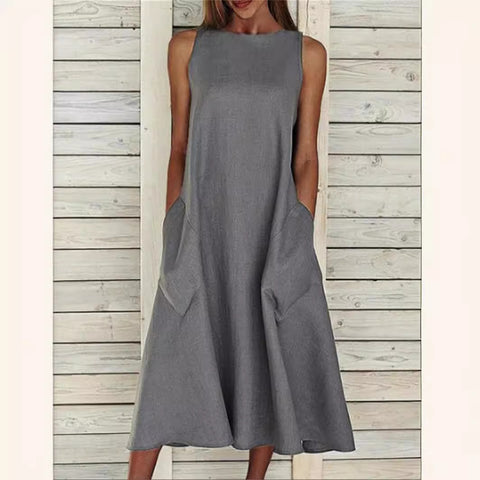 Robe à col rond sans manches et double poche M300157 