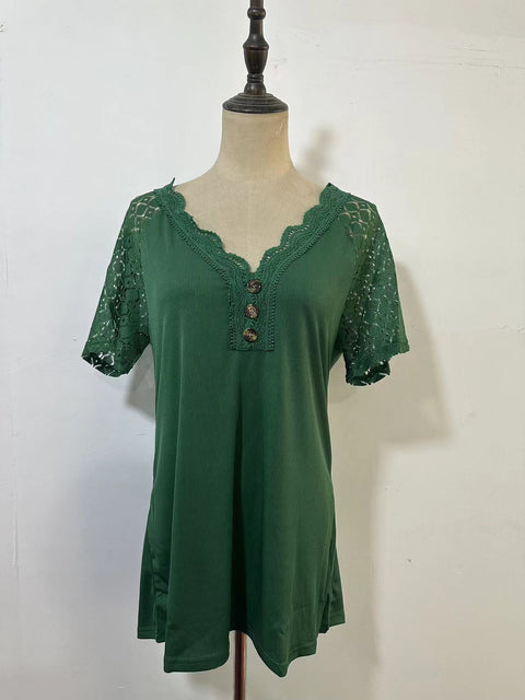 Bequemer und lässiger Pullover mit V-Ausschnitt und kurzen Ärmeln und Spitzennähten M300159 