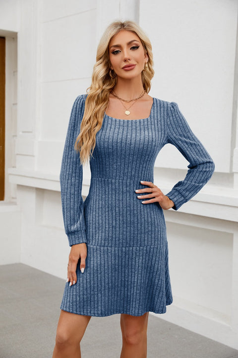 Kleid mit quadratischem Ausschnitt und Laternenärmeln, Puppentasche, langärmliges Kleid m300921 