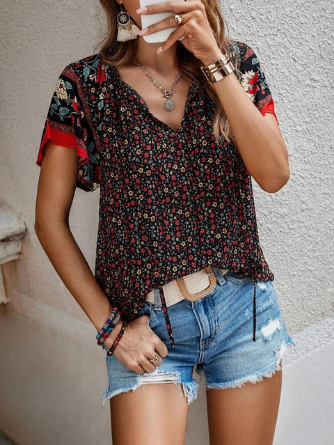Chemise ample à manches courtes et col en V, style décontracté et célèbre, m300885 