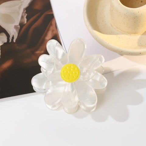Pince à frange en forme de fleur blanche fraîche et douce m5010670