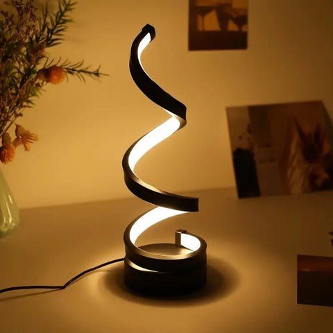 Moderne Spiral-Schreibtischlampe ist eine einfache und verstellbare LED-Schreibtischlampe m3330883