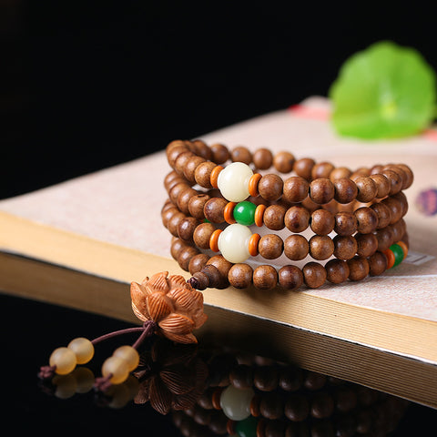 Bracelet en bois d'agar de Kalimantan, collier en bois d'agar au parfum doux, chaîne de pull, simple bois d'agar 108 perles de Bouddha m3331317
