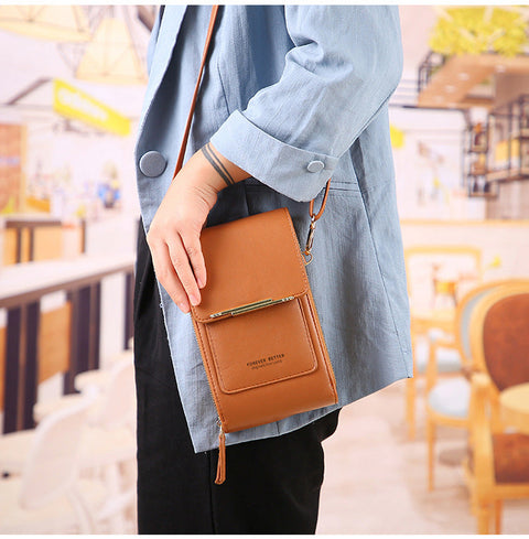 Sac pour téléphone portable à écran tactile en bandoulière sur un joli petit sac avec téléphone portable m1915010631