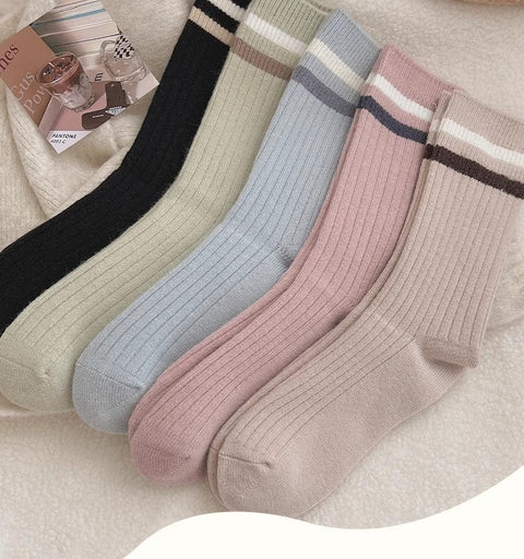 Gestreifte Plüschsocken, verdickte warme lange Socken aus reiner Baumwolle m1915010462