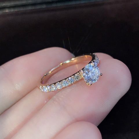 Einfacher versilberter S925-Zirkonimitat-Ring m1915010484
