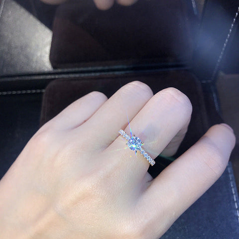 Einfacher versilberter S925-Zirkonimitat-Ring m1915010484
