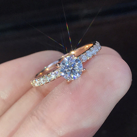 Einfacher versilberter S925-Zirkonimitat-Ring m1915010484