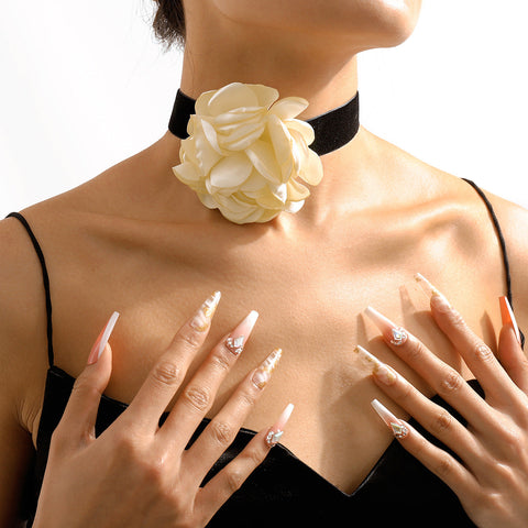 Geometrisches Halsketten-Armband, elegante und romantische Halskette aus Stoff mit Rosenbeflockung m1915010513