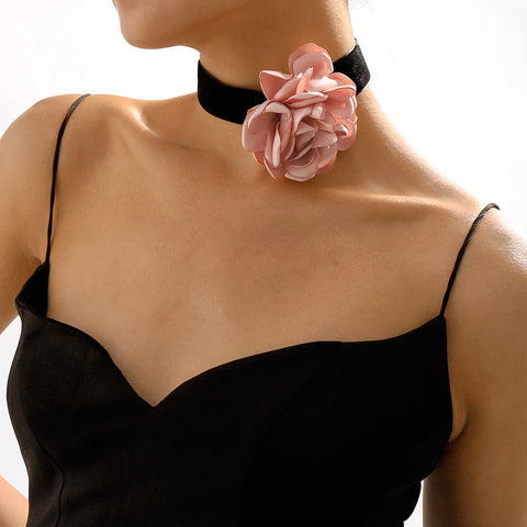 Geometrisches Halsketten-Armband, elegante und romantische Halskette aus Stoff mit Rosenbeflockung m1915010513