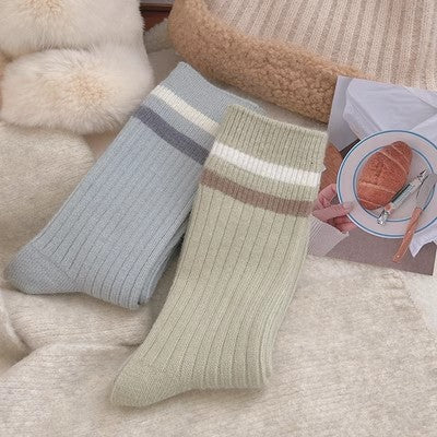 Gestreifte Plüschsocken, verdickte warme lange Socken aus reiner Baumwolle m1915010462